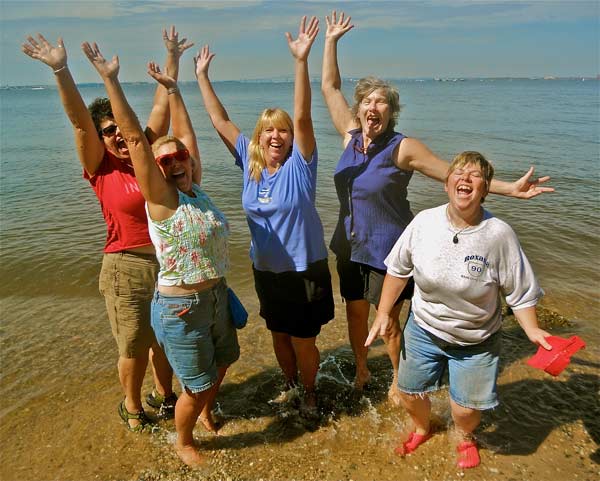 Combers Selma, Lee, Melissa, Dr.B and Barbara celebrating a fun day of beachcombing